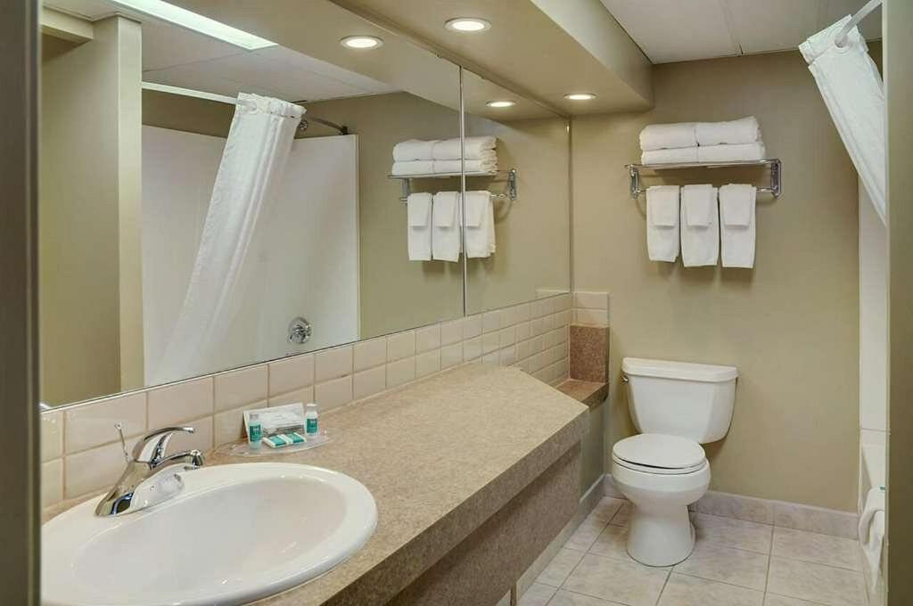 Radisson Hotel Fort St John Fort St. John Bagian luar foto